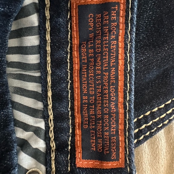 Rock Revival Jean Shorts - Betty Cut - Picture 15 of 16